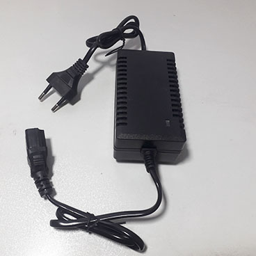 شارژر سمپاش 12 ولت